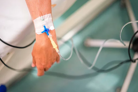 Venenverweilkanüle - zur Sedierung ohne Auftrag missbraucht?