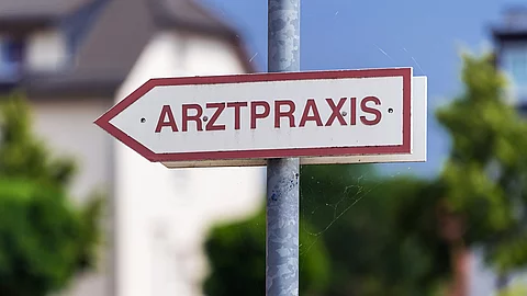 Wegweiser Arztpraxis: in Rothenburgsort gibt es nur 2, in Ottensen sogar 27 Hausarztpraxen.