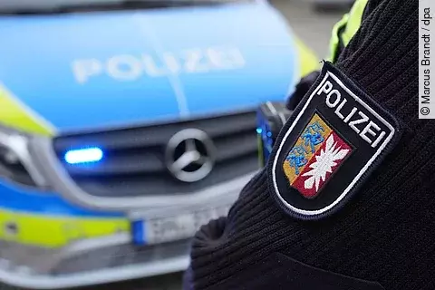 Die Polizei in Schleswig-Holstein ermittelt jetzt auch gegen die Ehefrau des bereits angeklagten Mediziners  auch 