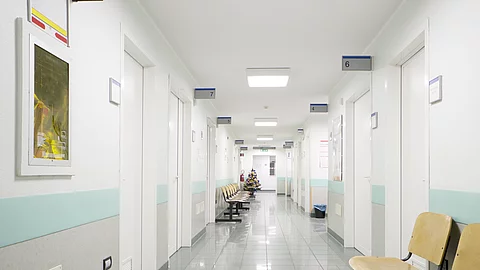 hospital hallway Krankenhausflur