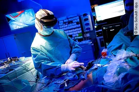 urn:newsml:dpa.com:20090101:260314-935-1215479