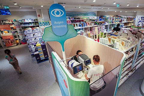 Augenscreening bei dm - ein neues Angebot urn:newsml:dpa.com:20090101:250904-935-809783