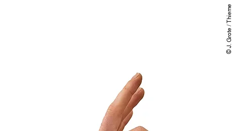 Tattoo mit Folgen: Keine Lohnfortzahlung bei Infektion.