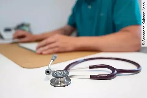 Künstliche Intelligenz: Ihr Einsatz in der Arztpraxis kann Misstrauen säen. 